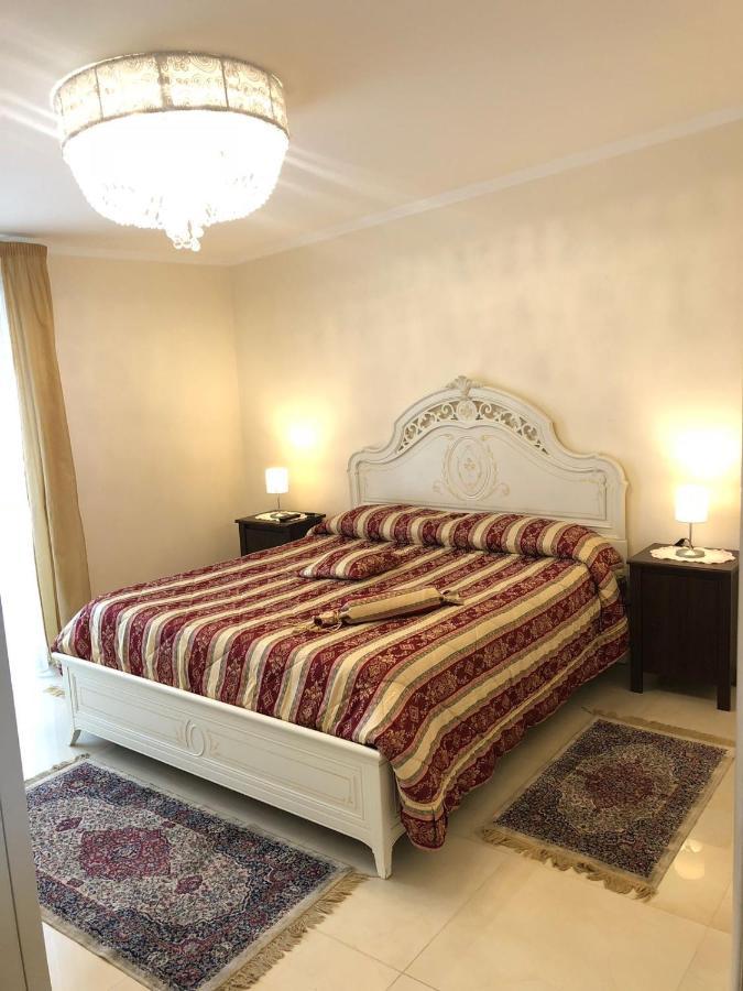 Atticus Apartment จีอาร์ดีนี นักซอส ภายนอก รูปภาพ