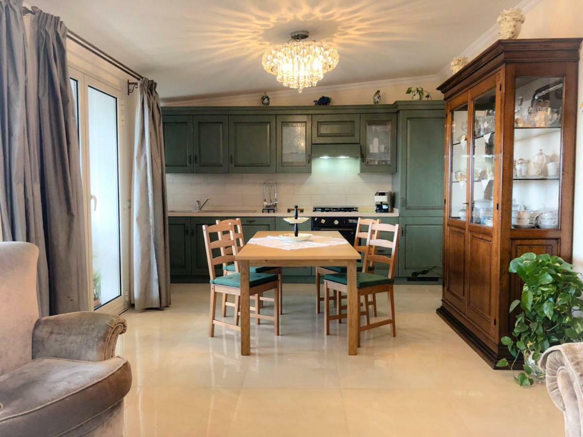 Atticus Apartment จีอาร์ดีนี นักซอส ภายนอก รูปภาพ